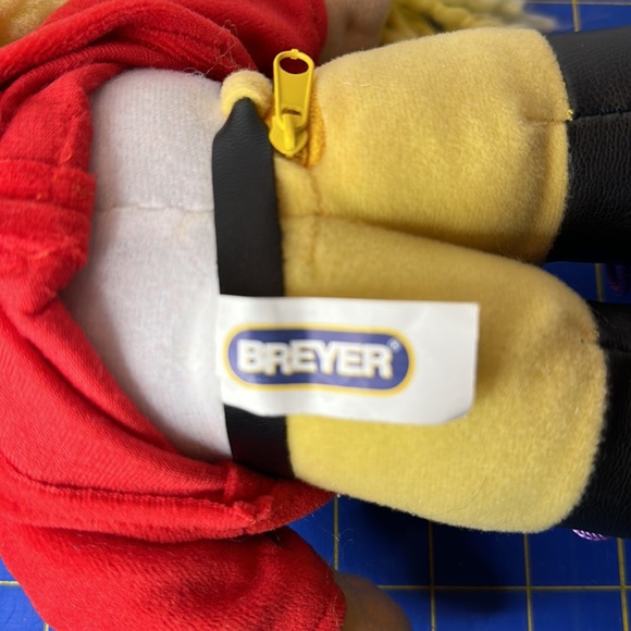 Breyer Equestrian Horse Betsy Doll 12 inch Riding Teach Me Learning Button Tie - Picture 4 of 9